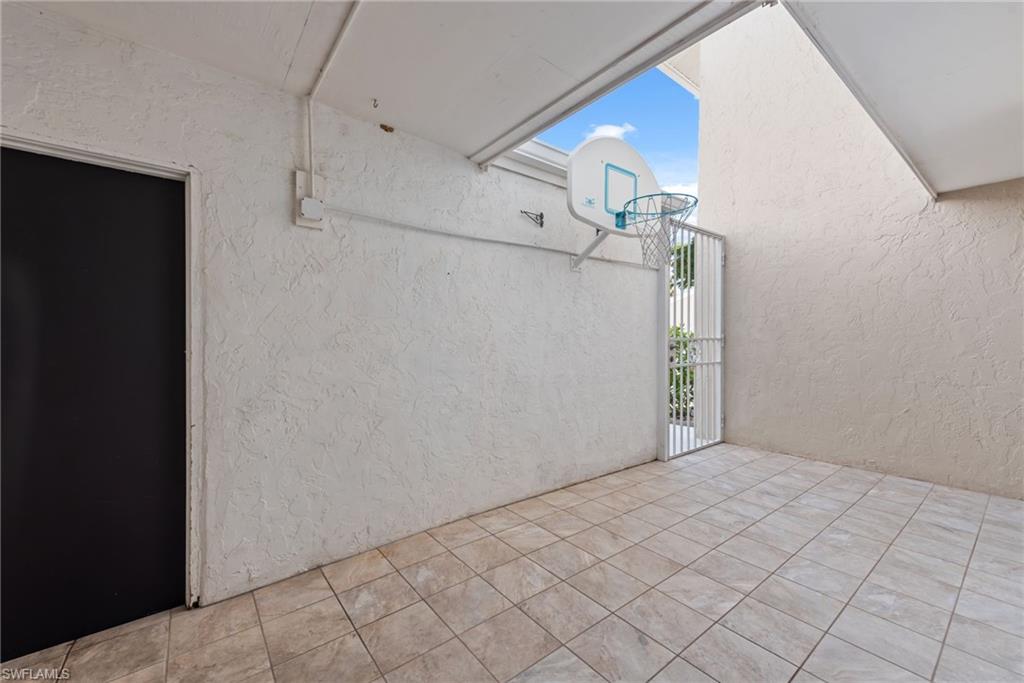 494 Bristle Cone LN 48 photo 6