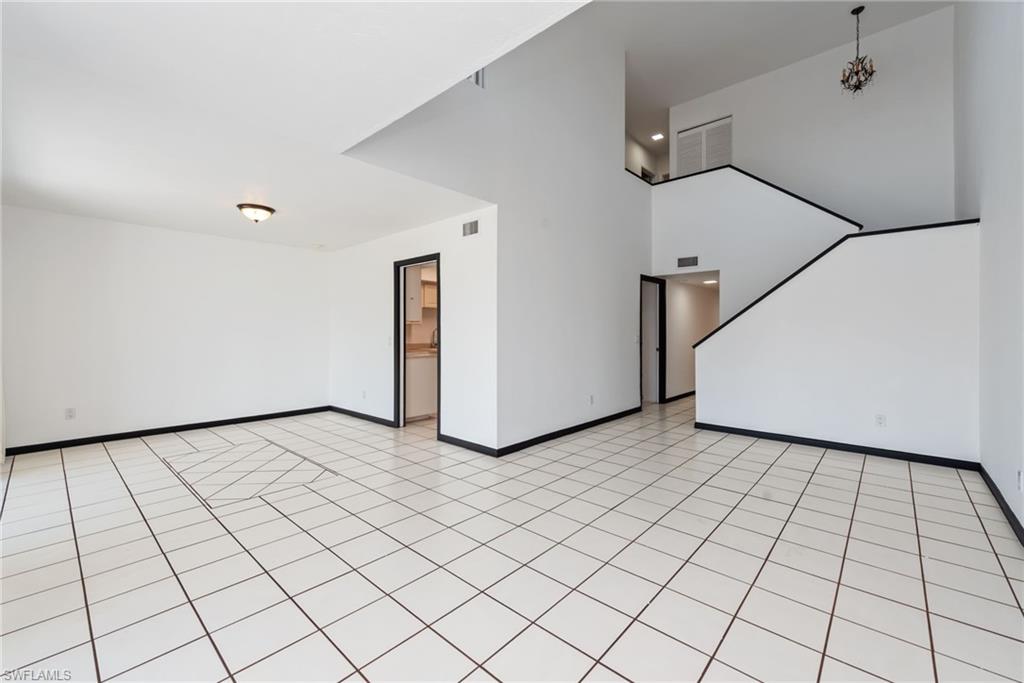 494 Bristle Cone LN 48 photo 8