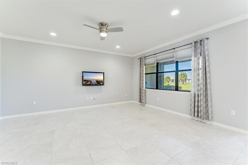 4491 Steinbeck WAY photo 9