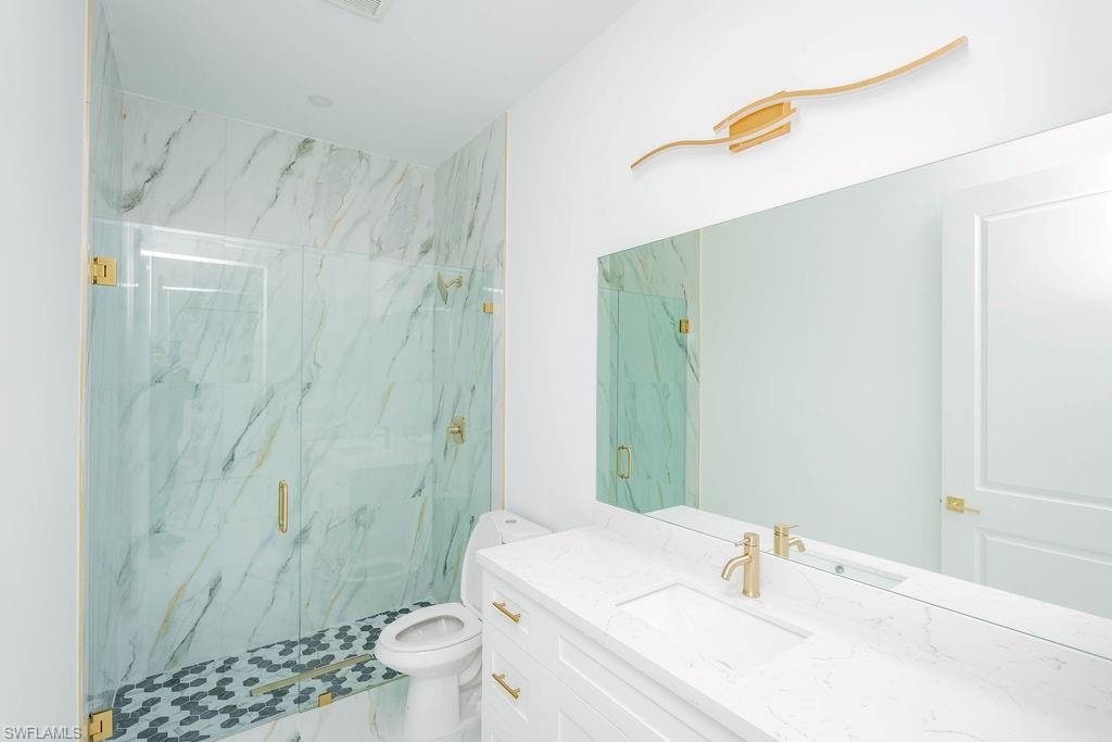 1005 Brenton AVE photo 13