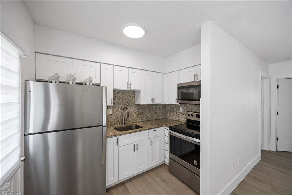 1062 Hartley AVE 102 photo 7
