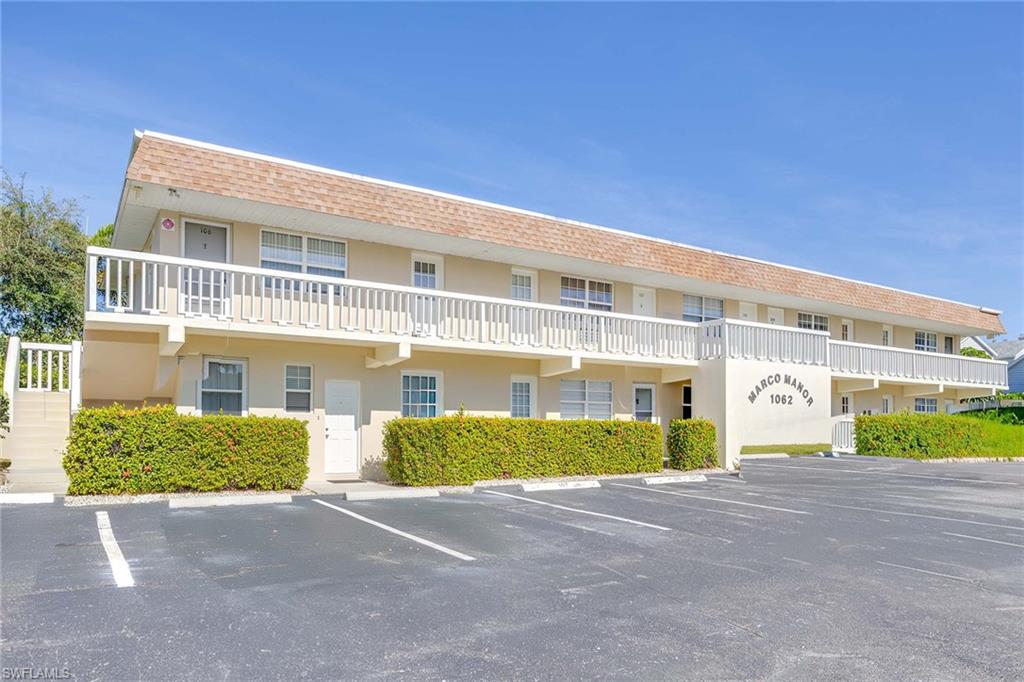 1062 Hartley AVE 102
