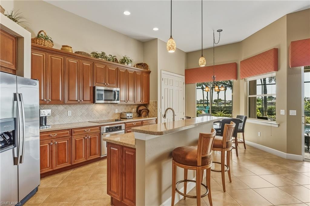 5675 Whispering Willow WAY photo 8