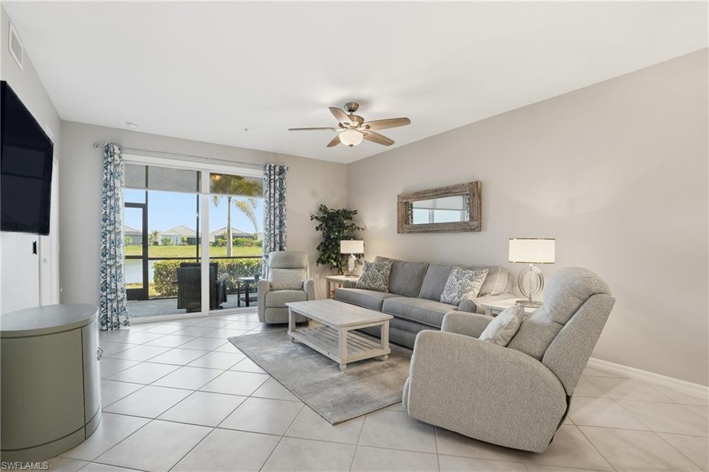 14204 Heritage Landing BLVD 712 photo 10