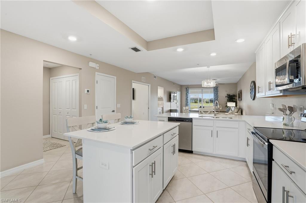 14204 Heritage Landing BLVD 712 photo 8