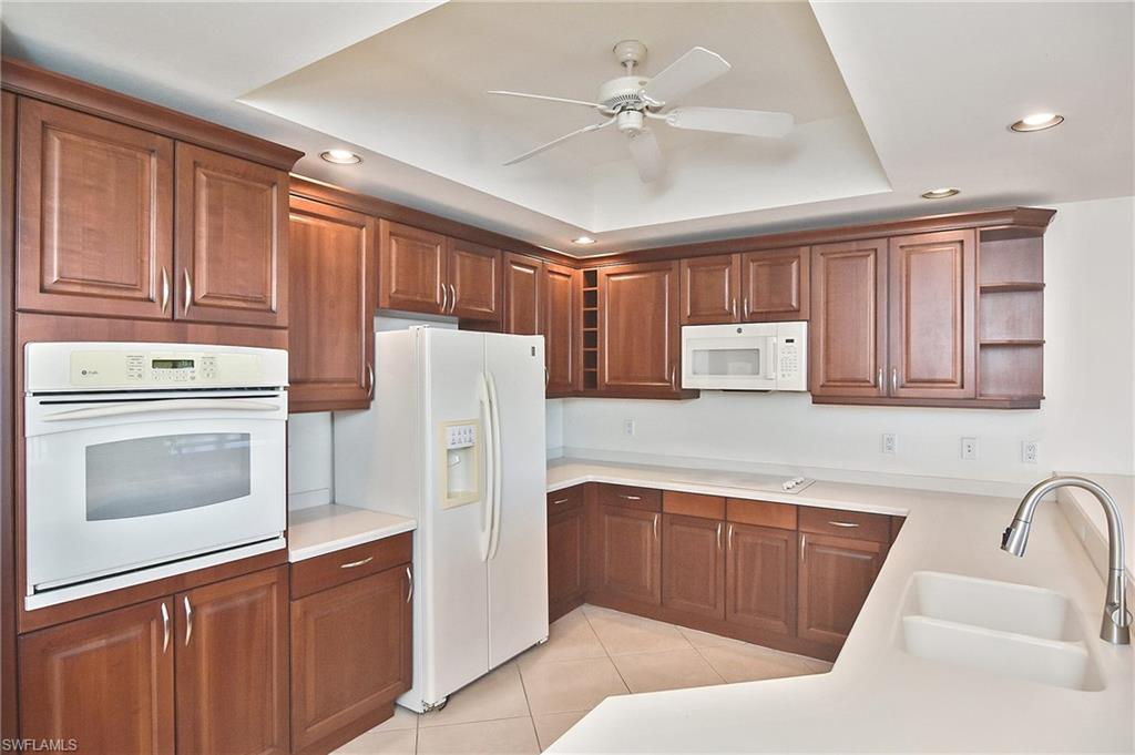 14380 Riva Del Lago DR 1104 photo 13