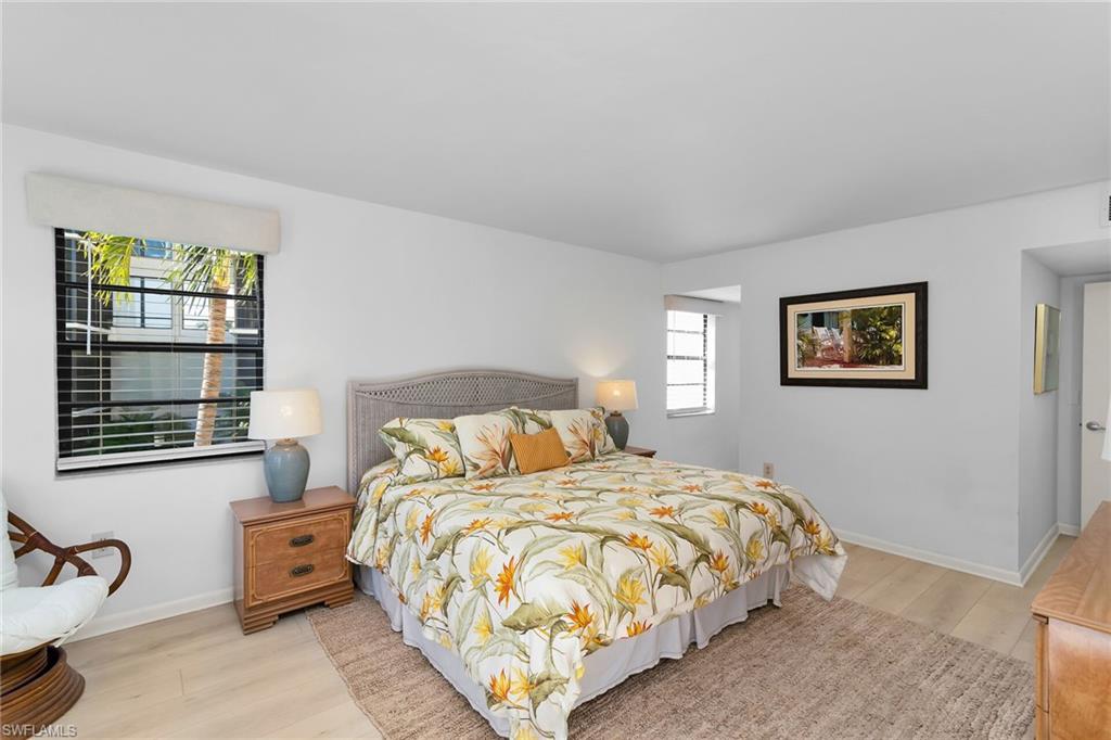 929 Collier CT B201 photo 16