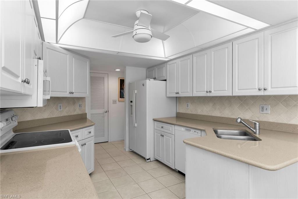 929 Collier CT B201 photo 14