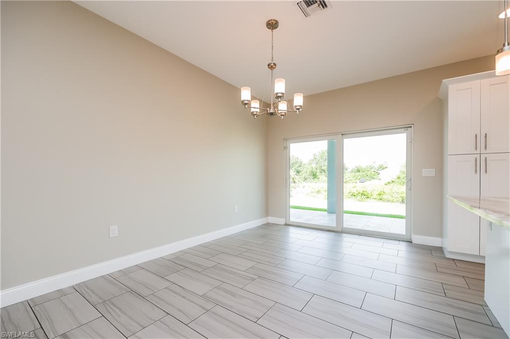 55 Tena AVE S photo 6