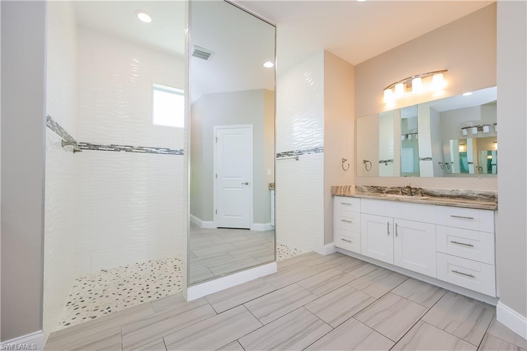 55 Tena AVE S photo 12