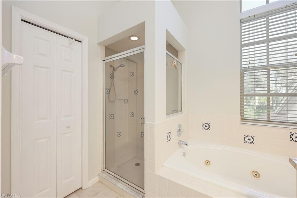 7828 Gardner DR 5-202 photo 20