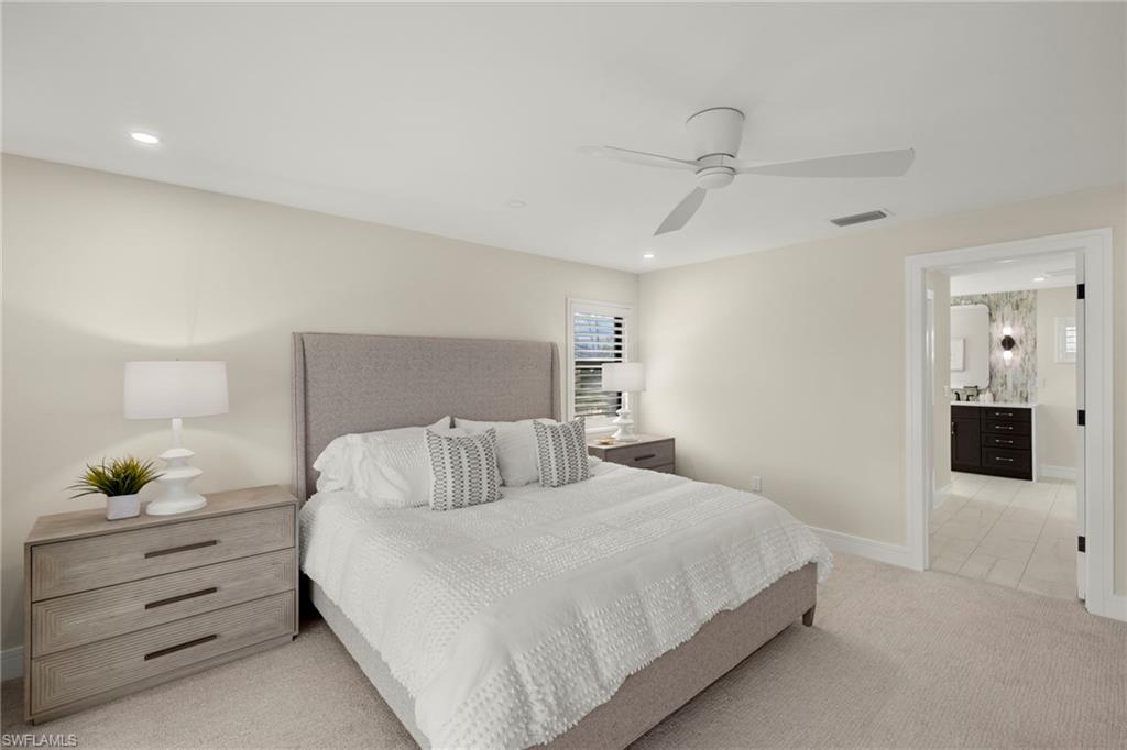 930 Kings Crown DR photo 21