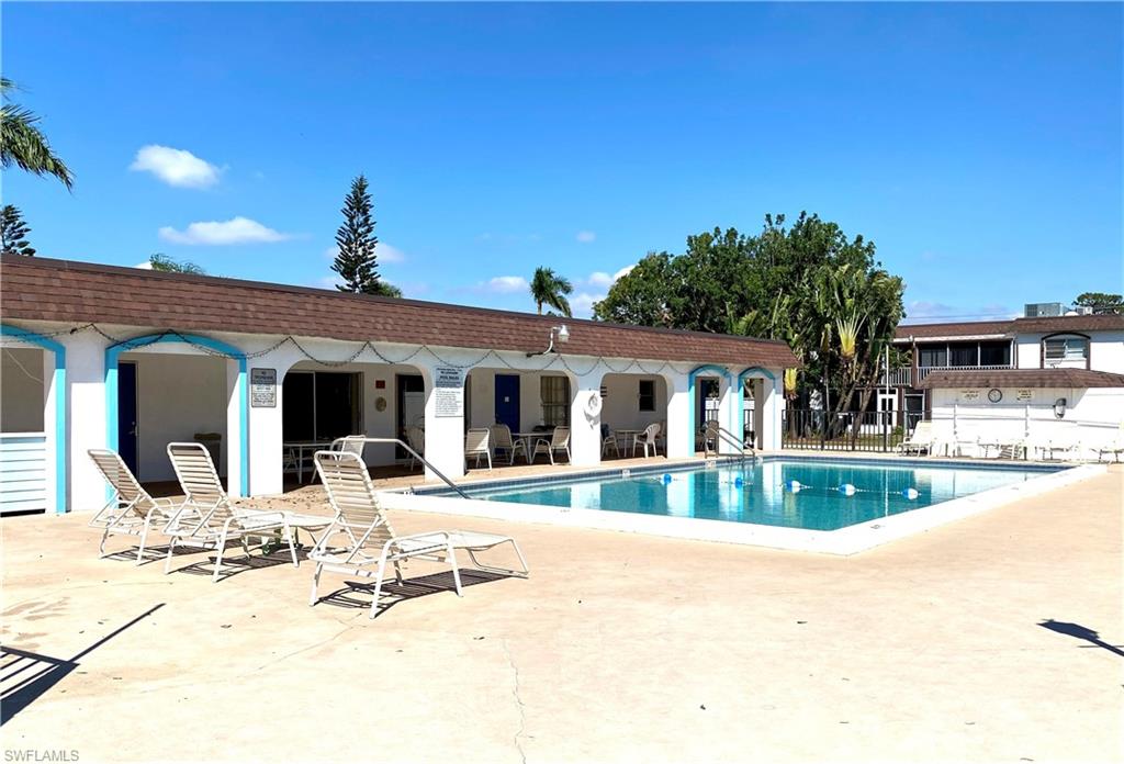 Community Oversized Heated Pool