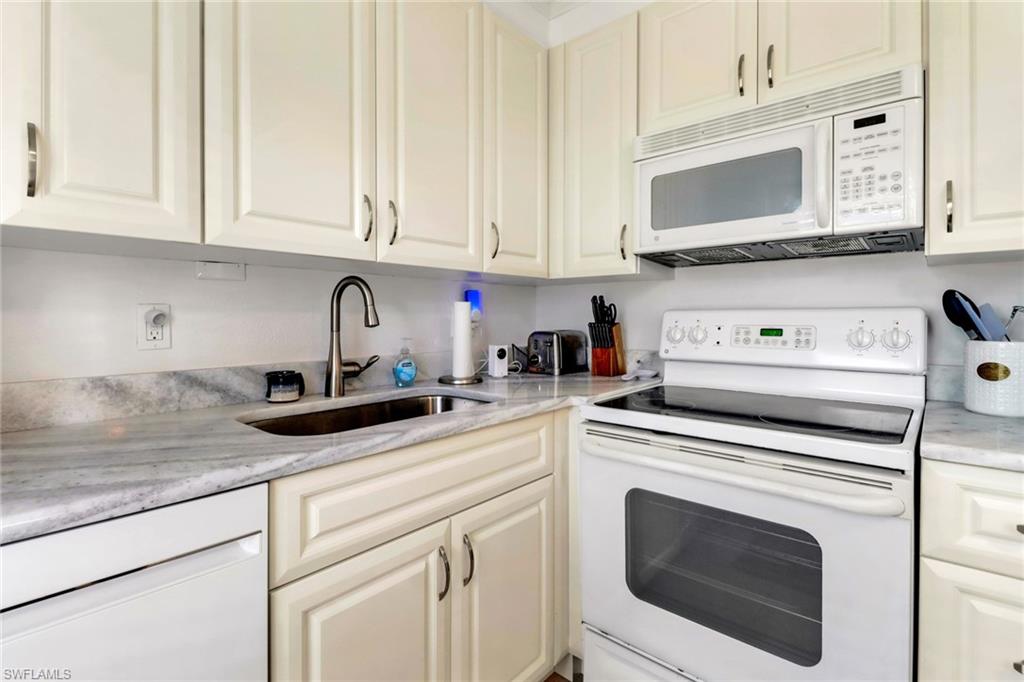 207 8th AVE S 207A photo 10