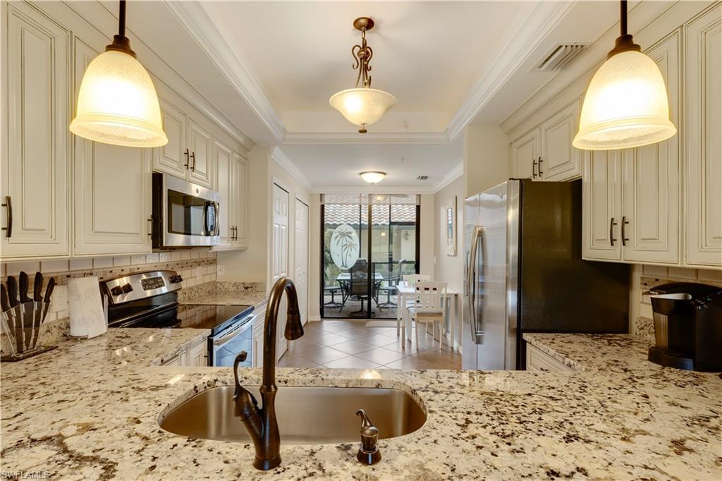 17950 Bonita National BLVD 1512 photo 8