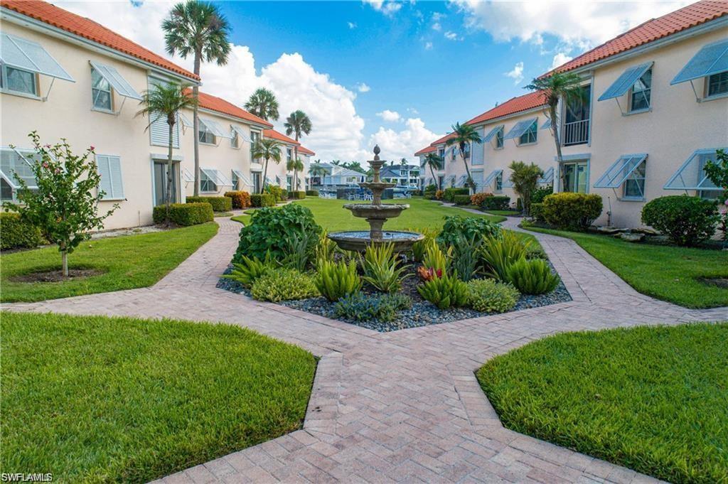 Surrounding community featuring a yard and a residential view