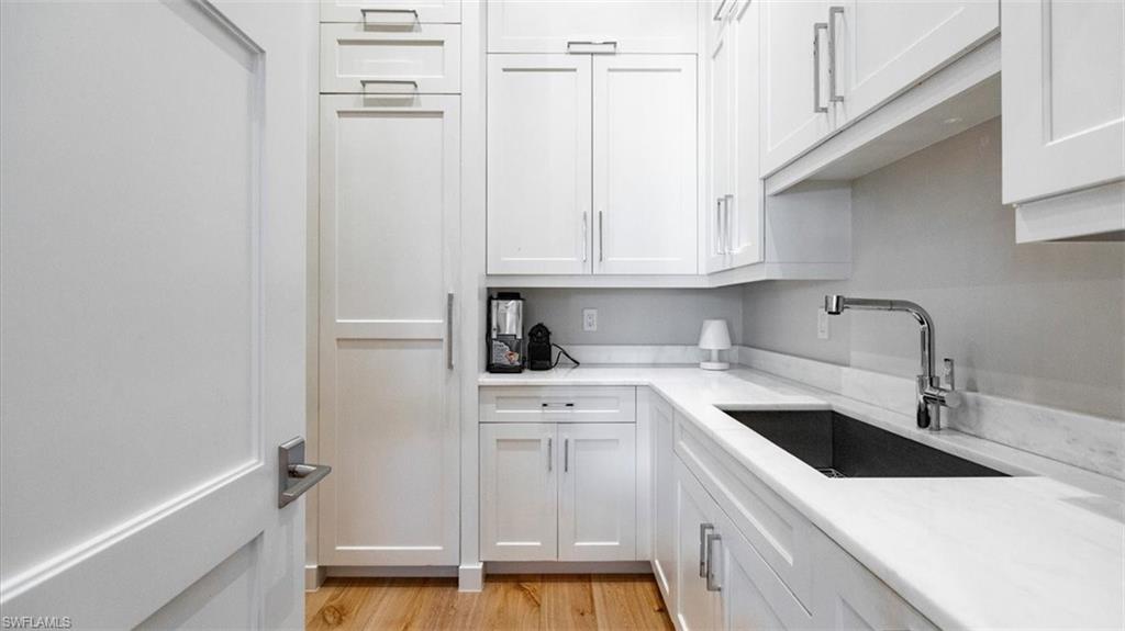 Butler's pantry