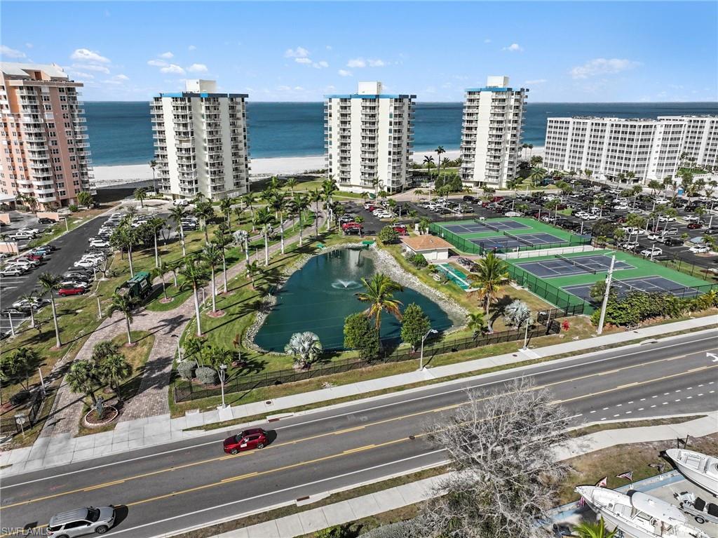 7330 Estero BLVD 906 photo 26