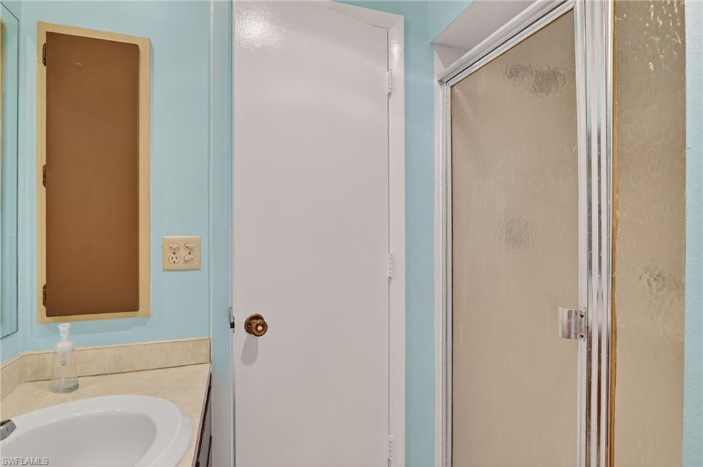 16031 Dublin CIR 204 photo 19