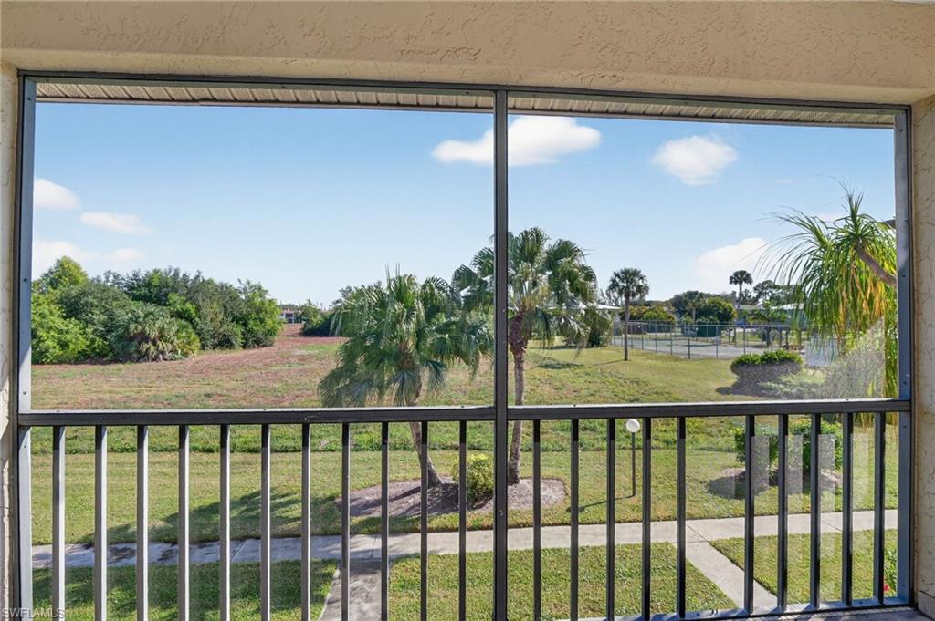 16031 Dublin CIR 204 photo 25