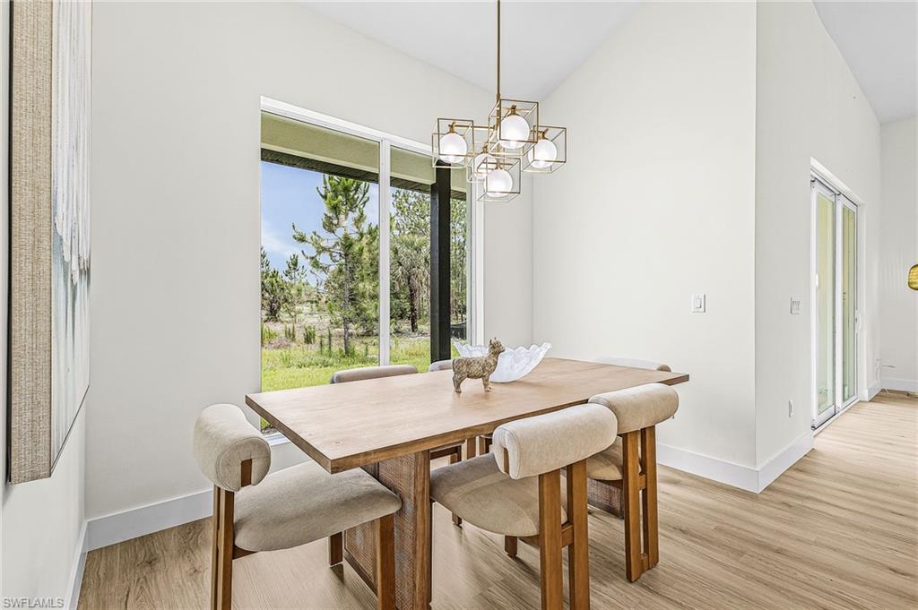 Furnished dining area