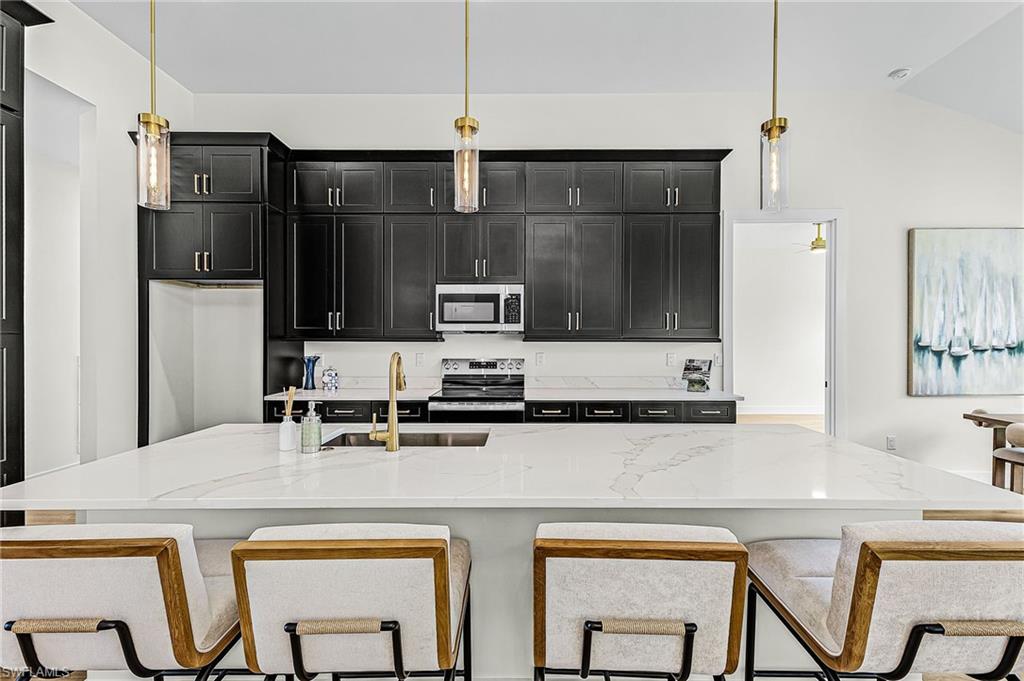 Furnished Kitchen