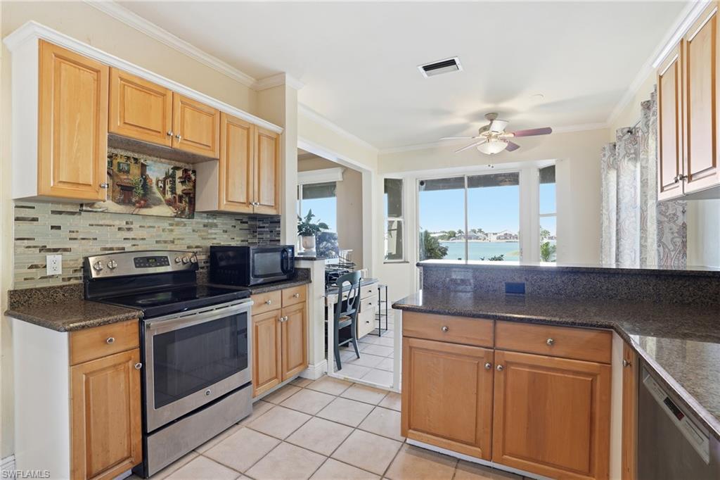 1624 Emerald Cove DR photo 12