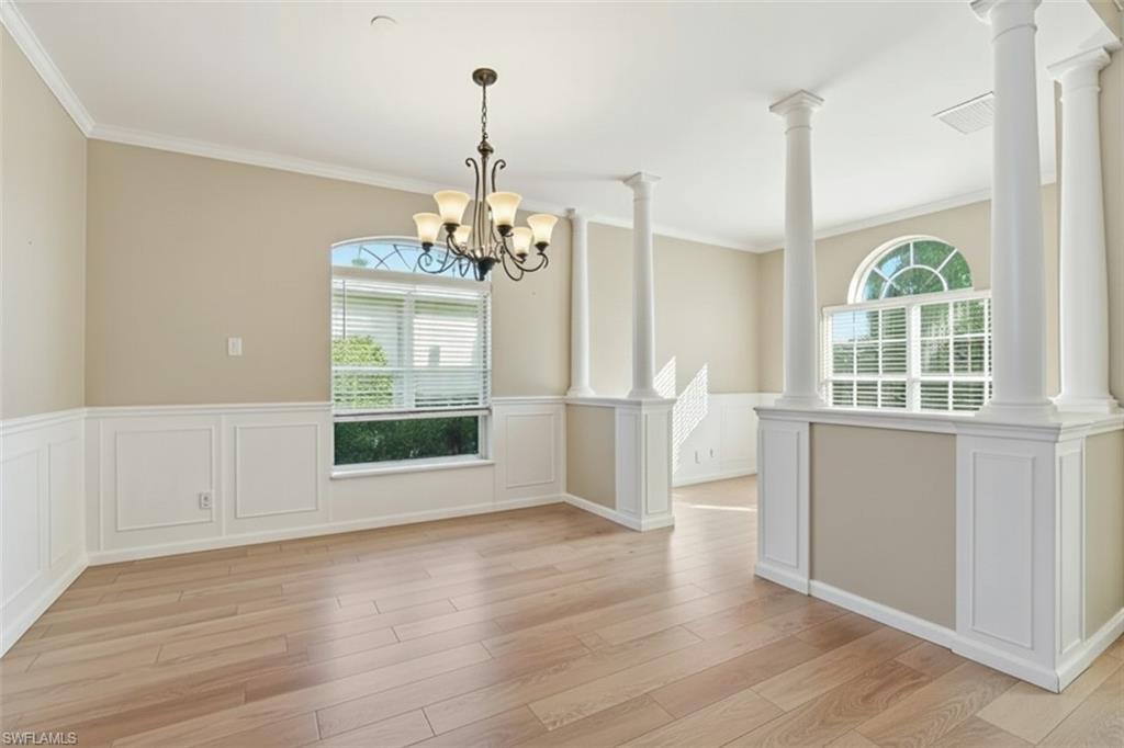 Utilize buyer credit for new flooring and paint. Virtually remodeled.