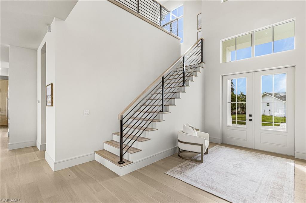 25 Covewood CT photo 9