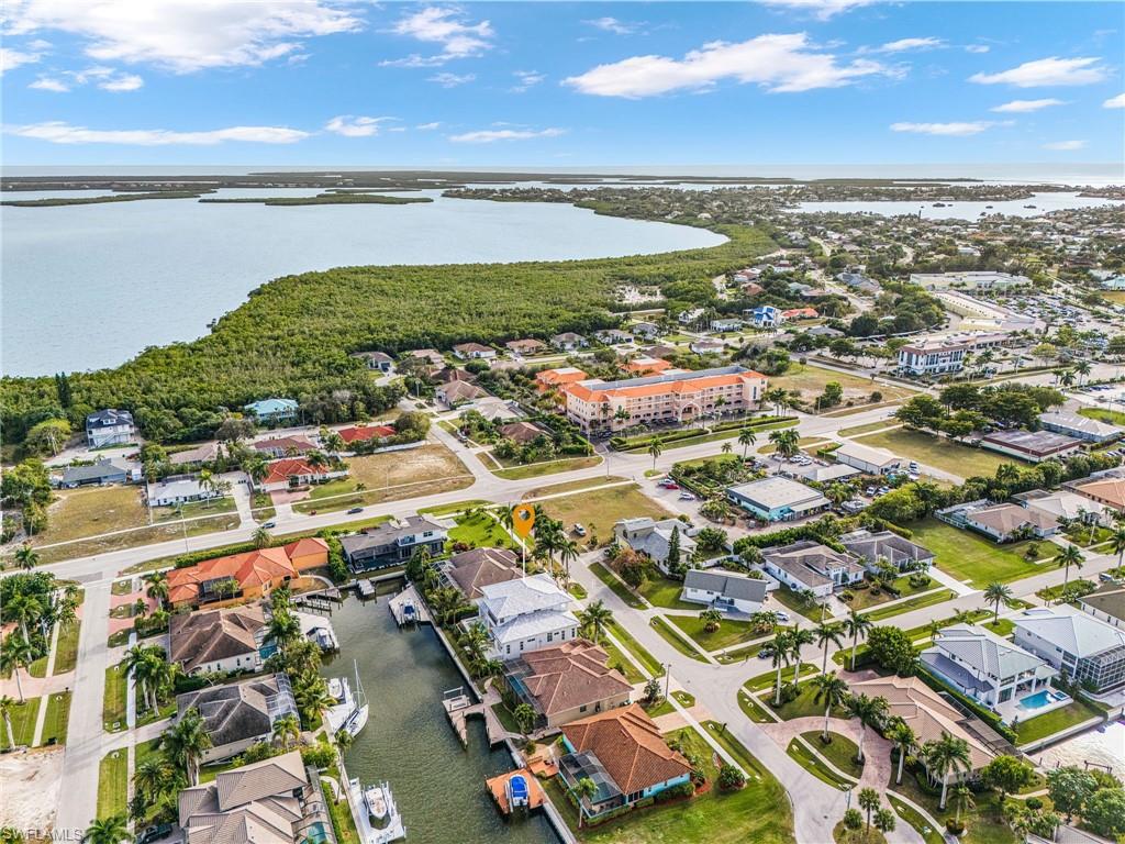 25 Covewood CT