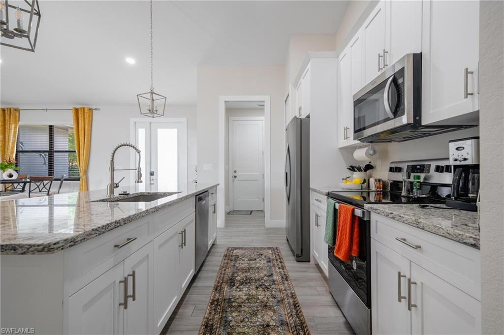 4665 Keylargo LN photo 10