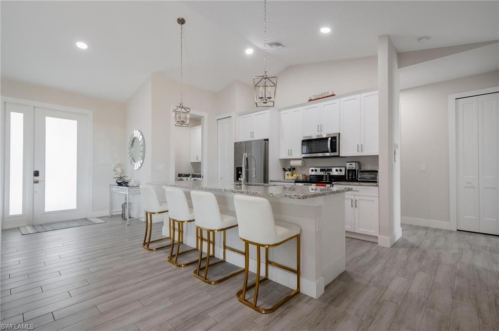 4665 Keylargo LN photo 8