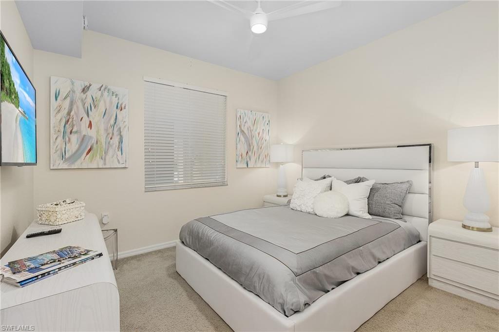 Guest Bedrm with queen size bed.