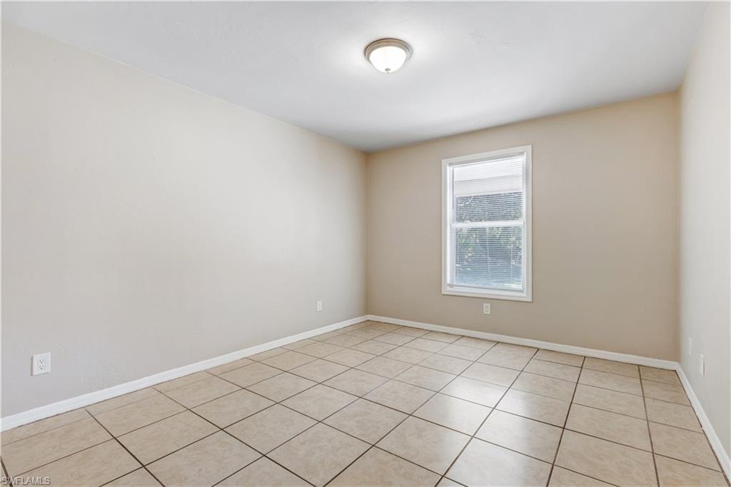 5453 16th PL SW photo 13