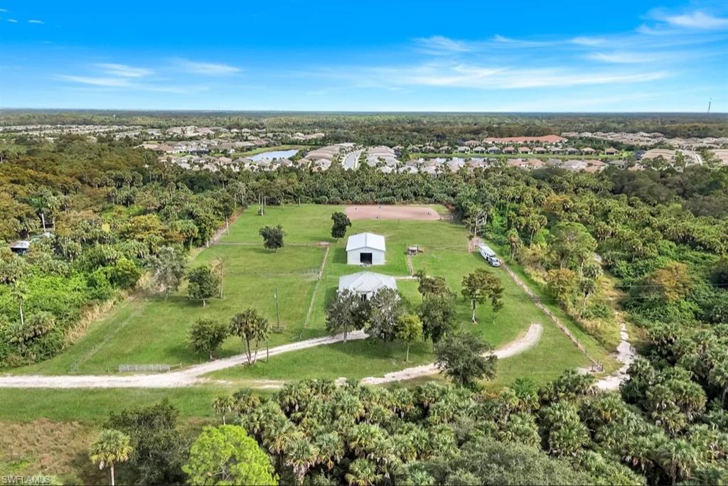 Total privacy in town, surrounded by all luxury communities