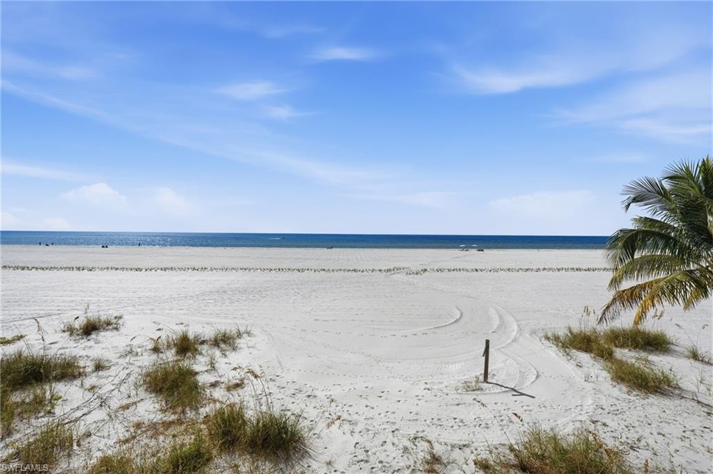Gulf beach right outside your doorstep - virtually enhanced