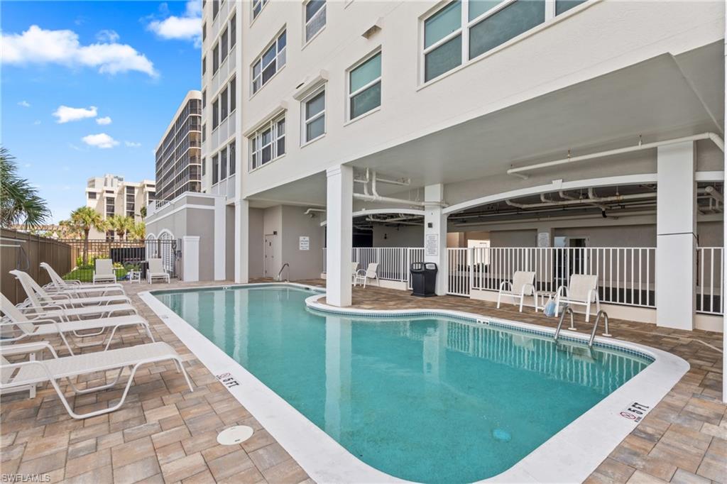 9577 Gulf Shore DR 703 photo 31