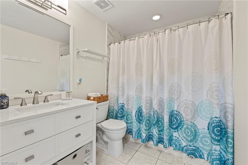 465 Robin Hood CIR 101 photo 19
