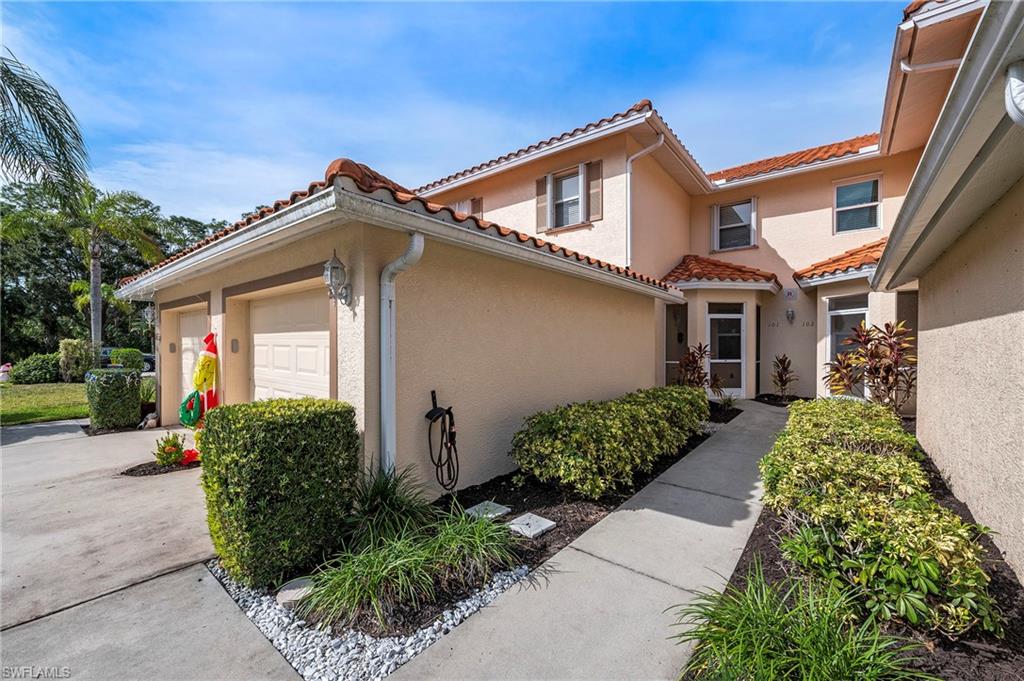 465 Robin Hood CIR 101