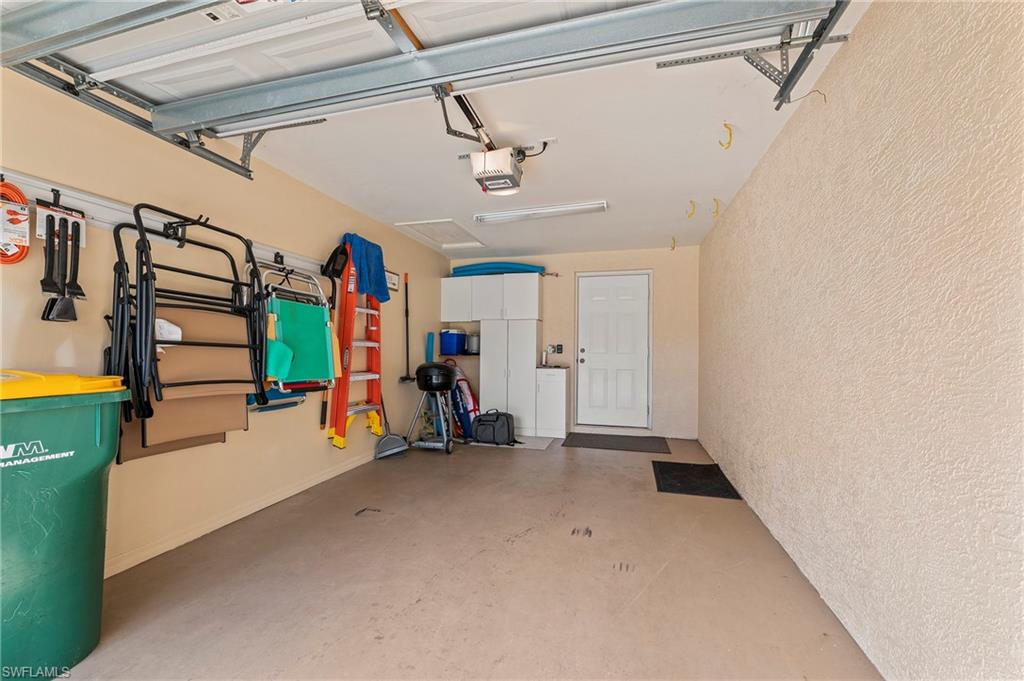 465 Robin Hood CIR 101 photo 21