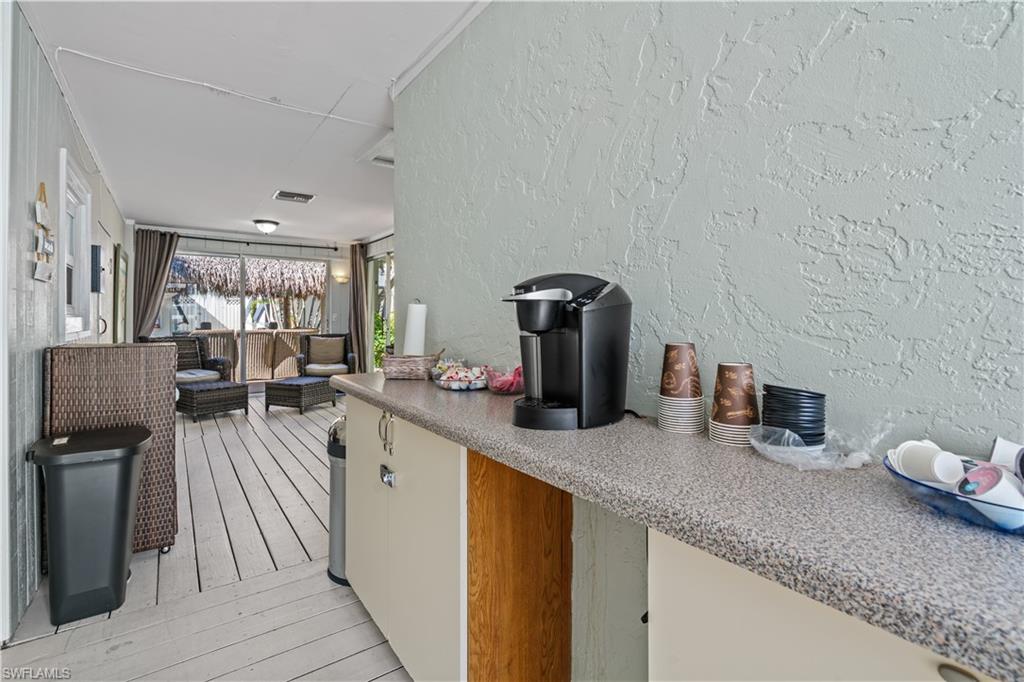 Common area - Coffee & water station