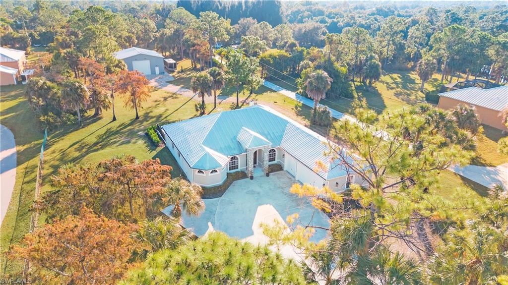 Aerial view of property and surrounding area