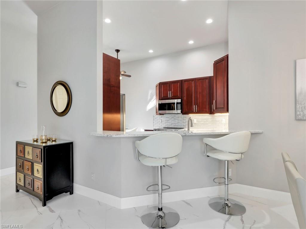 625 Beachwalk CIR G203