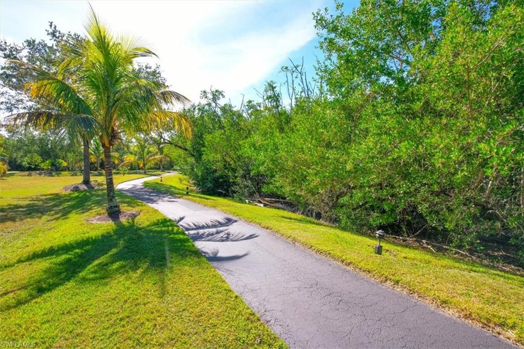 Walking/jogging/bike path around community