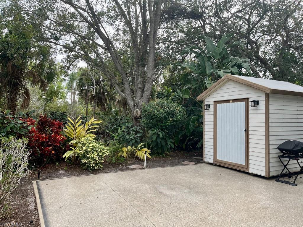 1602 Diamond Lake CIR