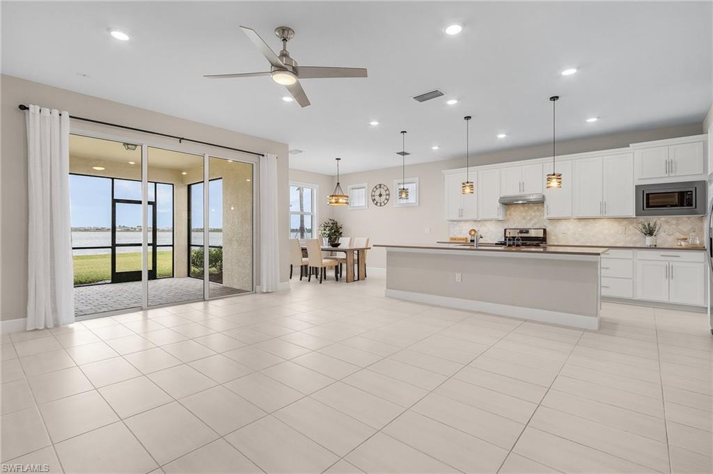 42211 Edgewater DR