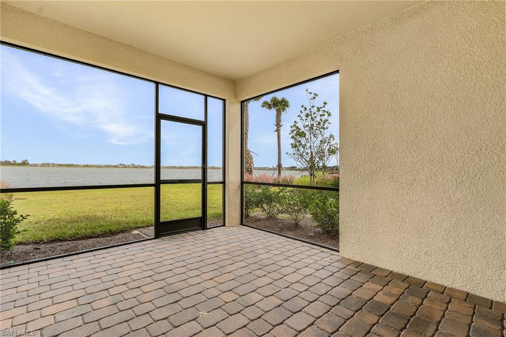 42211 Edgewater DR photo 21