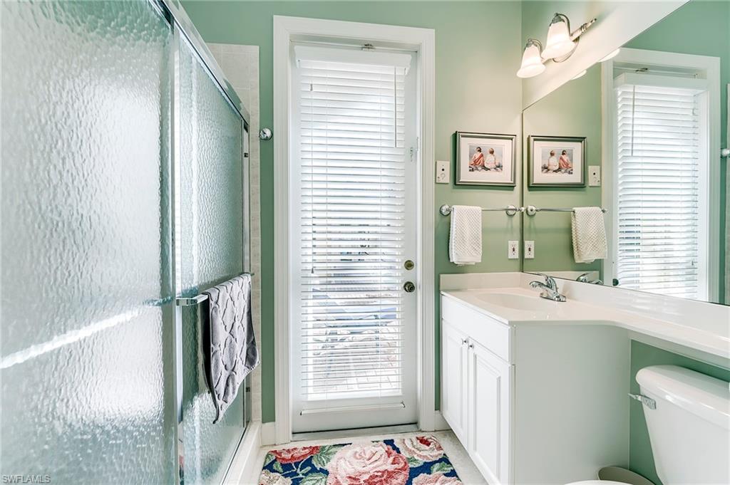 Bedroom 3 and pool share this full bath