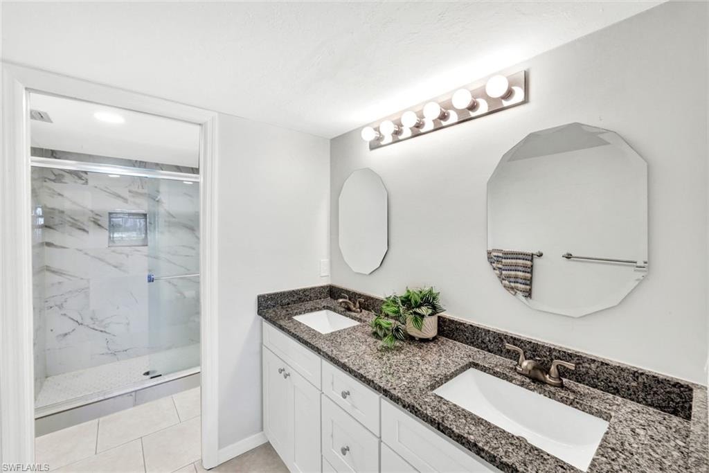 Owner Bath- Dual Sink- Step In Shower