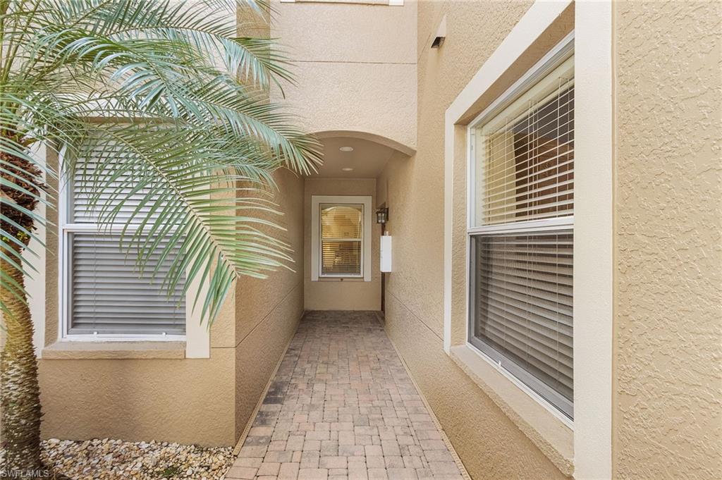 20051 Seagrove ST 1202 photo 21